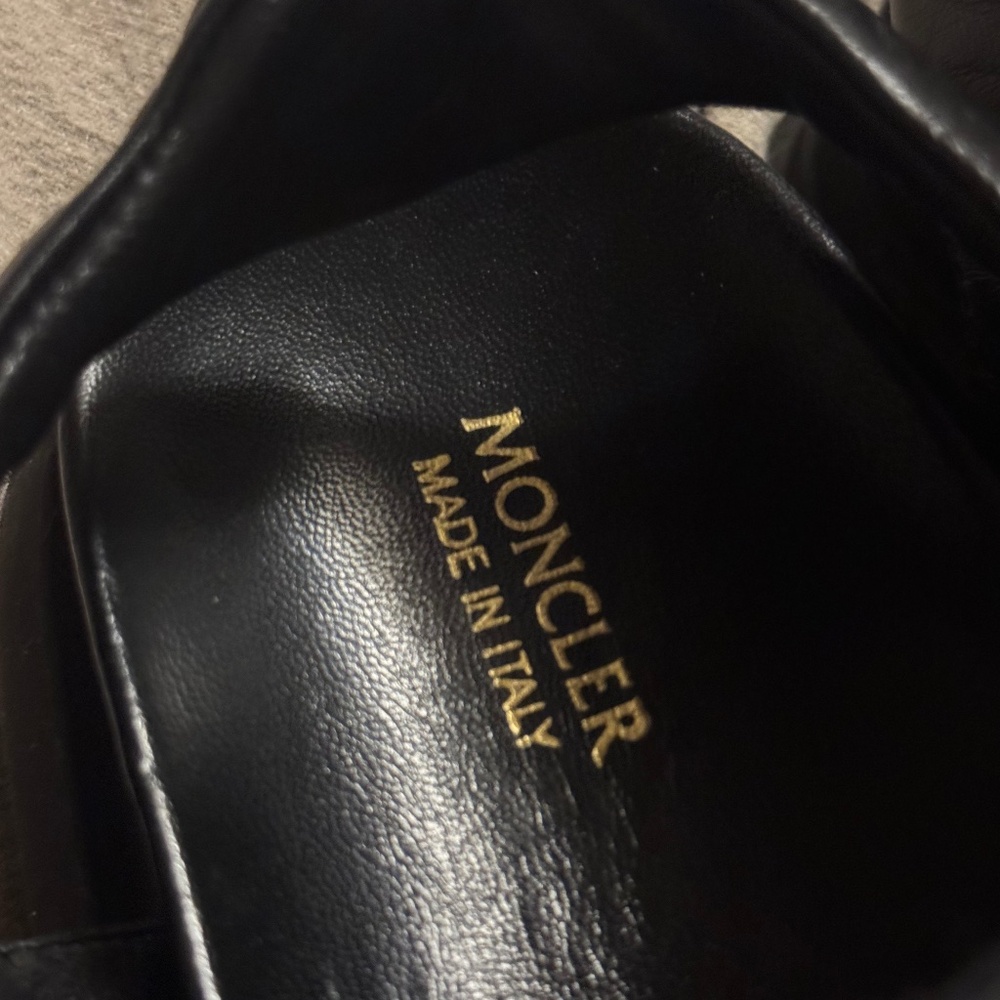 Moncler Sandals - Picture 8 of 14